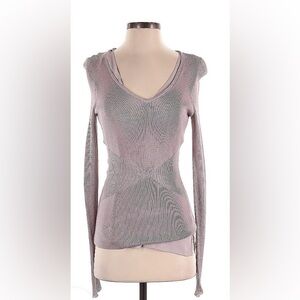 Ann Taylor (S) mixed media v-neck fitted sweater. Excellent condition!
